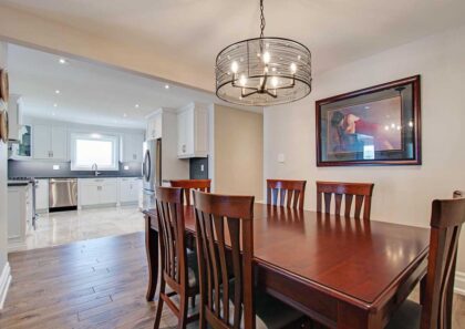 87-Button-Rd-Vaughan-ON-L4L-large-021-034-Dining-RoomKitchen-1500x1000-72dpi