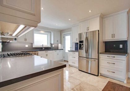 87-Button-Rd-Vaughan-ON-L4L-large-025-021-Kitchen-1500x1000-72dpi