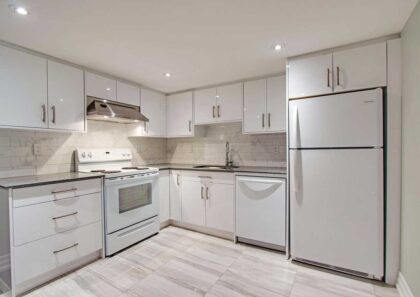 87-Button-Rd-Vaughan-ON-L4L-large-054-044-Lower-Level--Kitchen-1500x1000-72dpi