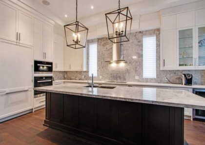 415-Queen-St-Newmarket-ON-L3Y-large-014-22-Coach-House--Kitchen-1500x1000-72dpi